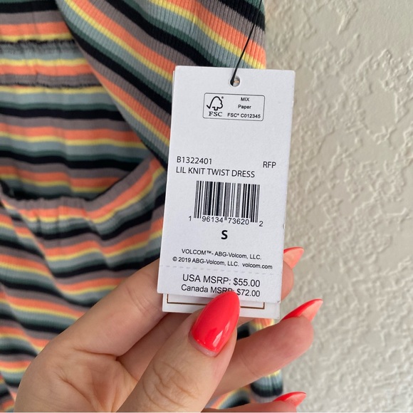 Volcom Women's Lived In Lounge Knit Twist Dress - Picture 5 of 8